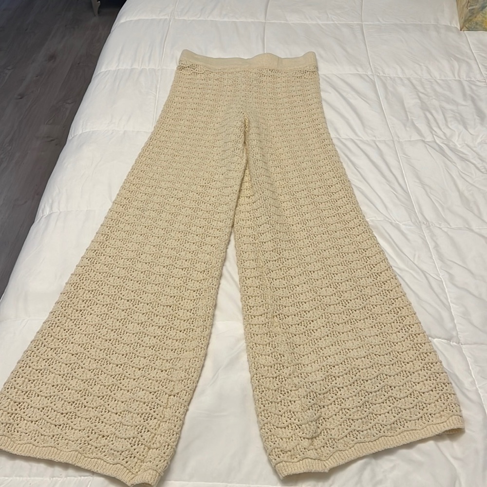 From Mango crochet, beige color pants with a hint of bell, bottom